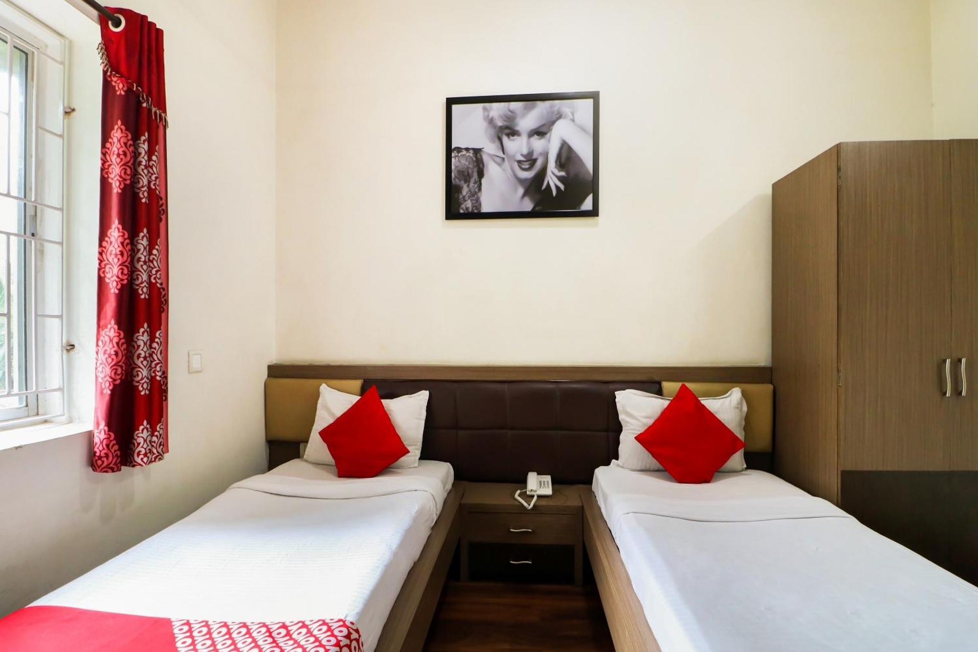 Panchuria Oyo Flagship 1805 Hotel Star Delight מראה חיצוני תמונה